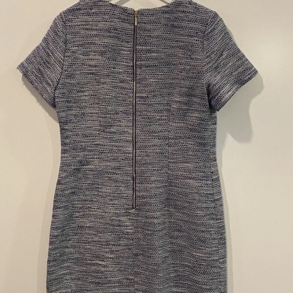 Karl Lagerfeld Knit Short-Sleeve Shift Dress in Navy Heather EUC - Picture 2 of 5